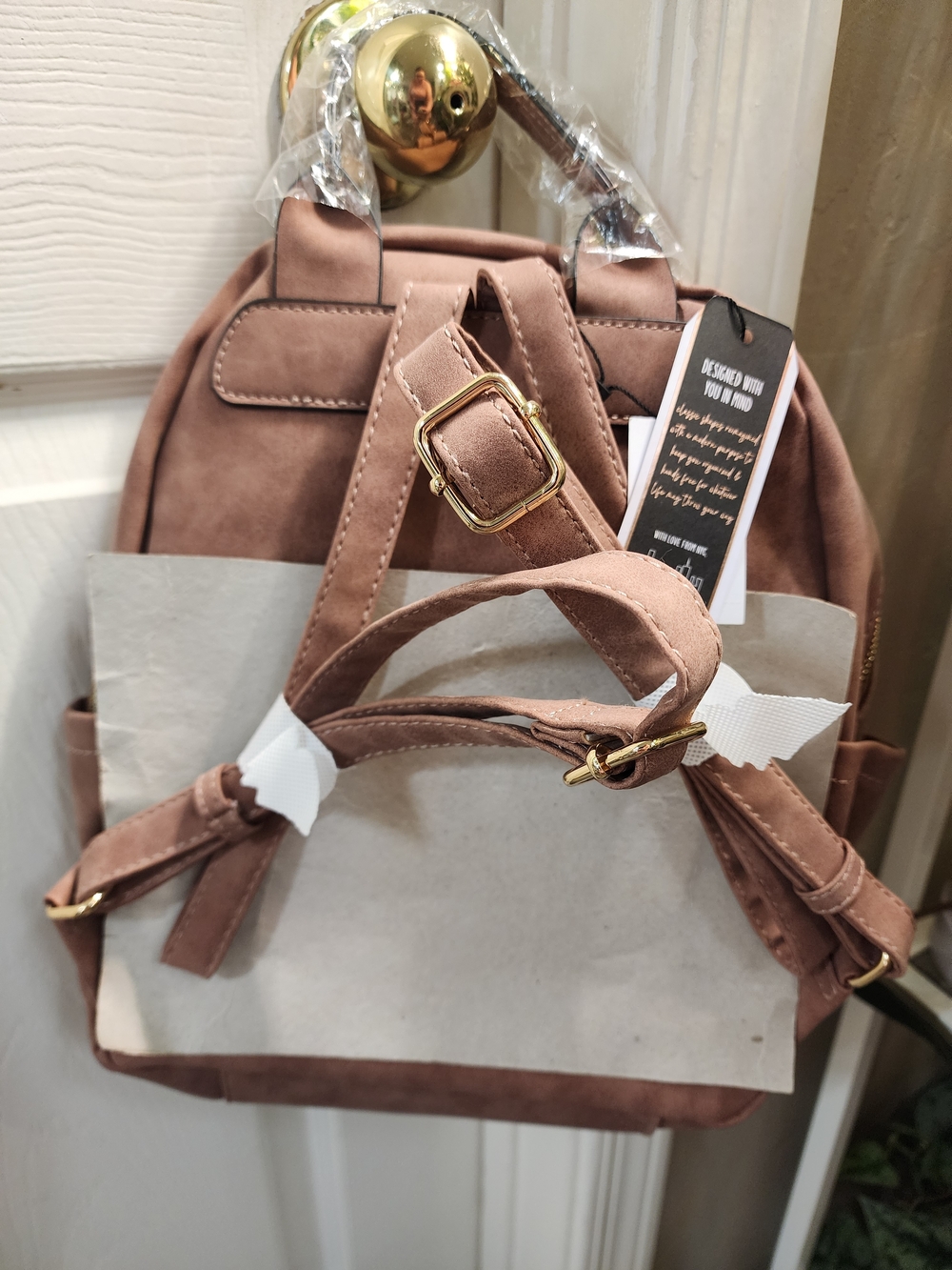 VR NYC BACKPACK - Picture 2 of 5